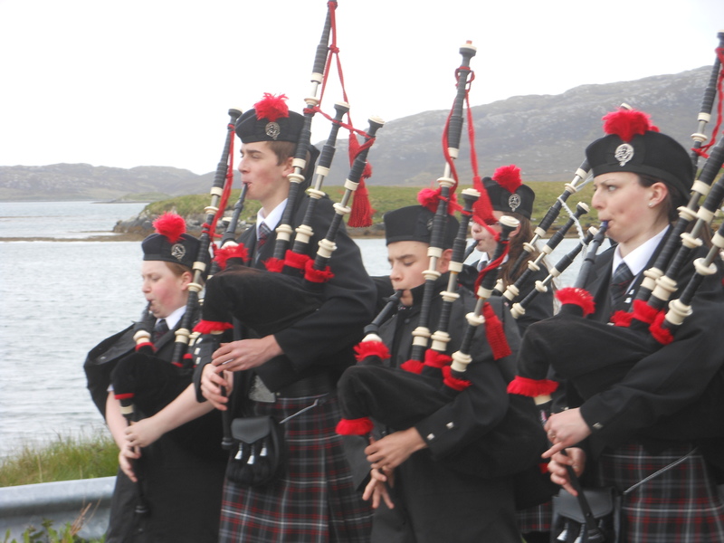 Sgoil_Lionacleit_Pipe_Band__2_.JPG