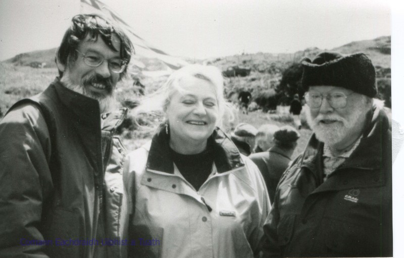 Fred_Macaulay_with_Peter_and_Christine_Rintoul.jpg