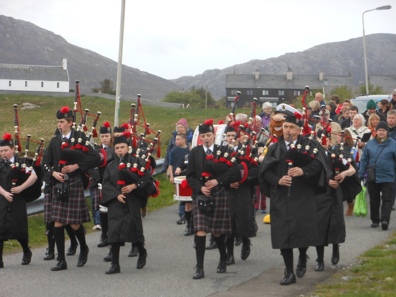 Sgoil_Lionacleit_Pipe_Band.JPG