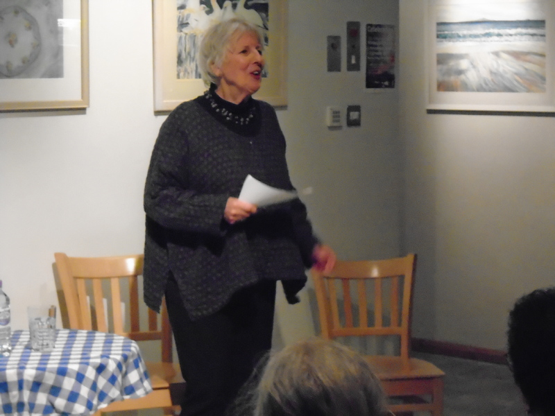 Pauline_Prior_Pitt_at_Poetry_evening.JPG